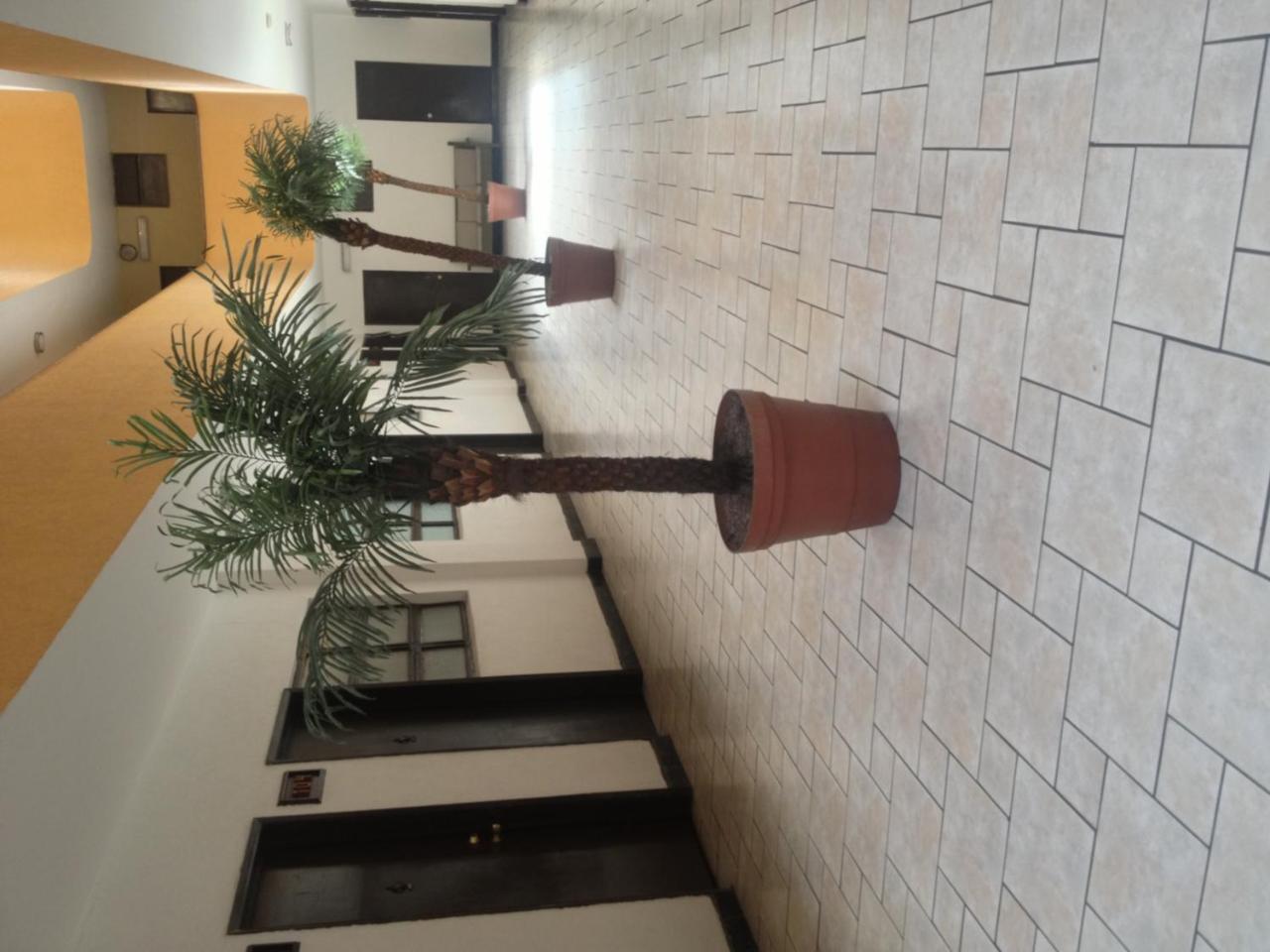 גואדלחארה Hotel Del Parque מראה חיצוני תמונה